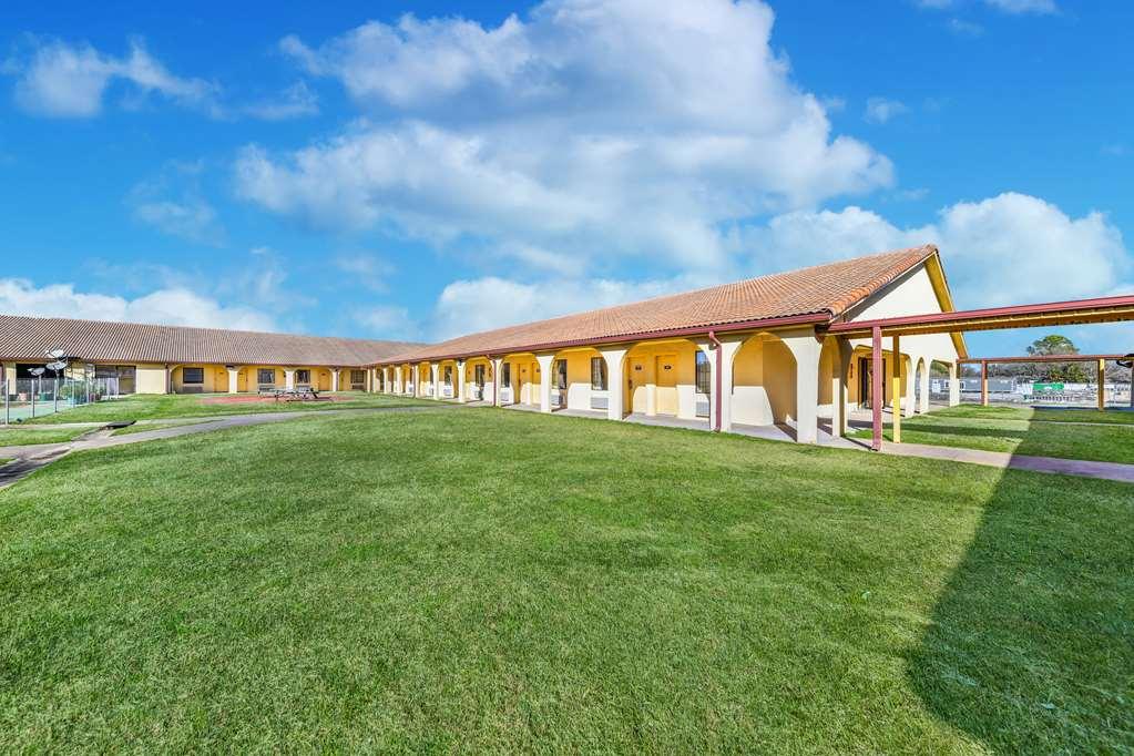 Americas Best Value Inn Bonham Exterior foto